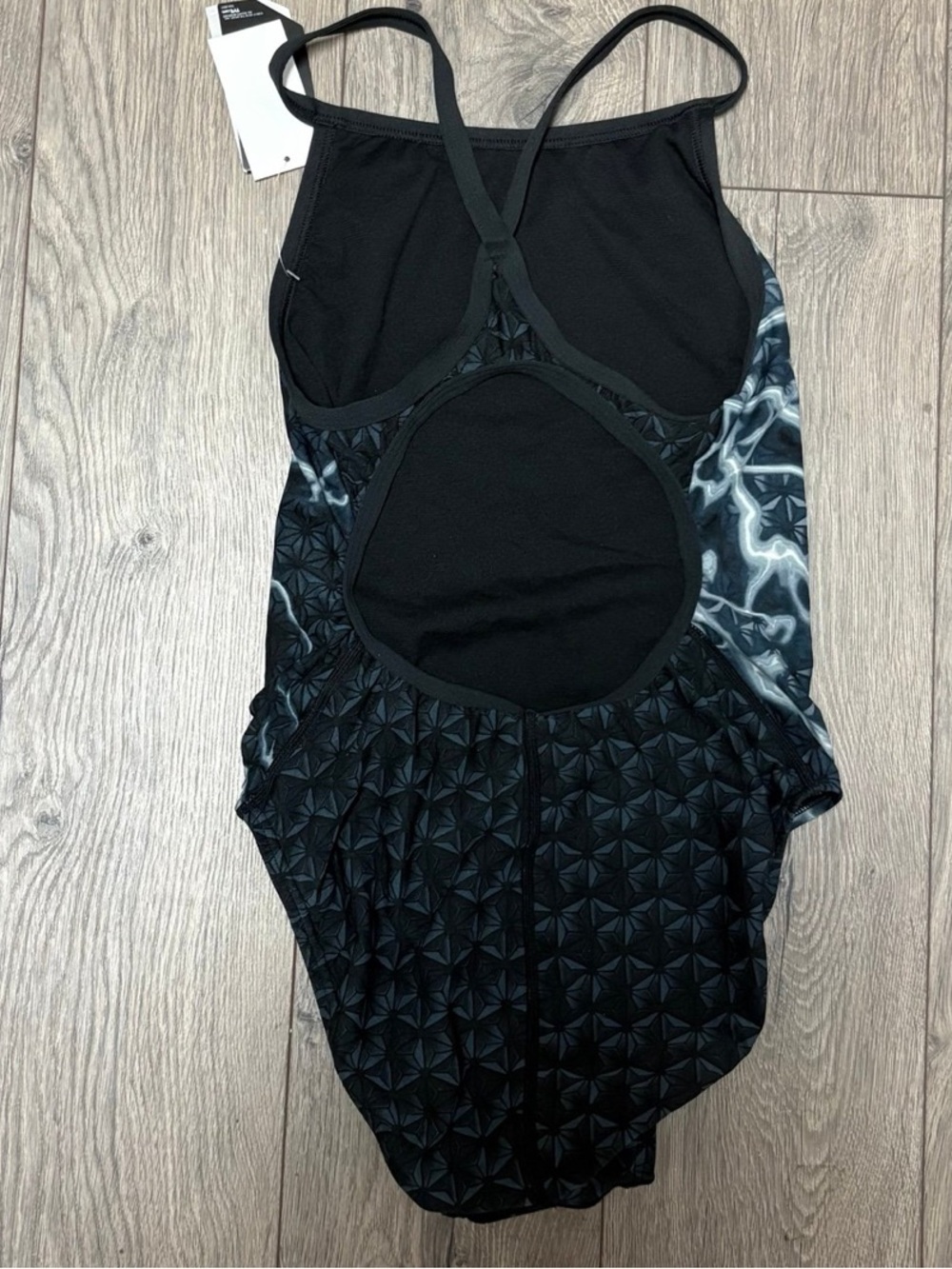 TYR one piece swimsuit size 34 - Picture 3 of 3